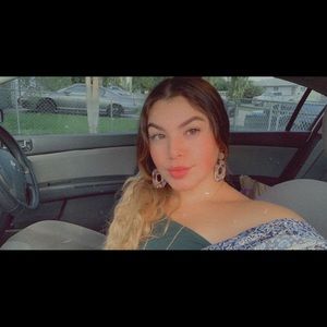 Meet your Posher, Summer